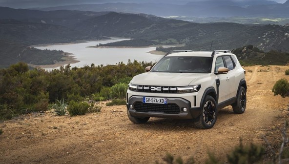 domača predstavitev: Dacia Duster 