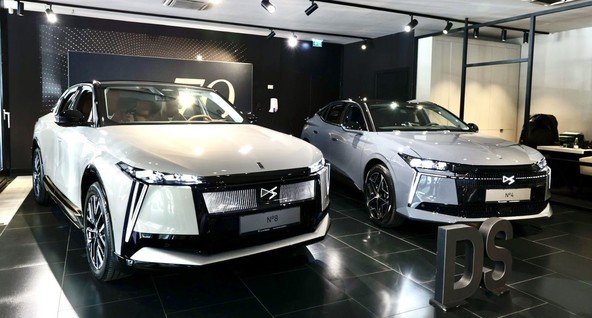 domača predstavitev: DS N°8 in DS N°