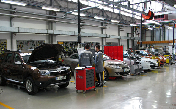 domača predstavitev: Tehnični center Renault Novo mesto