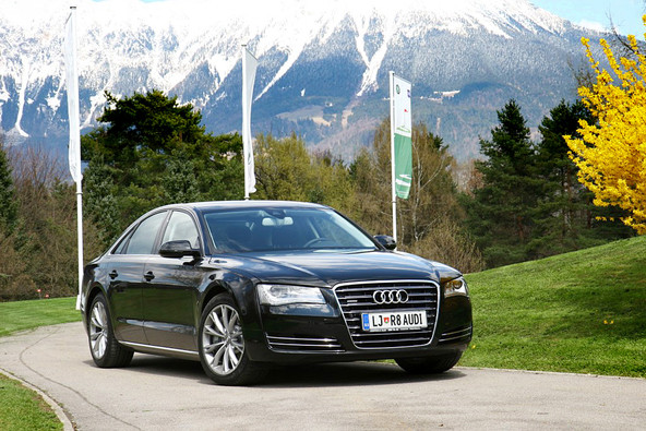 domača predstavitev: Audi A8