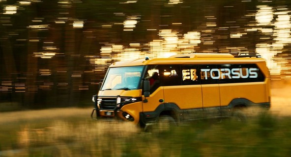 Torsus praetorian 4x4: Nagrajeni 'Hillbilly Express'