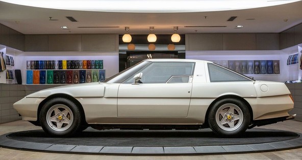 Ferrari 400i automatic Meera S by Michelotti: Unikat išče novega lastnika