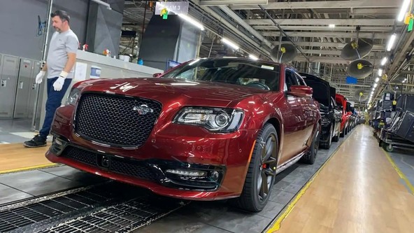 Chrysler 300C: Slovo 'múltikúlti' legende