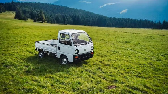 Napoved novega kulta?: Majhni japonski poltovornjaki 