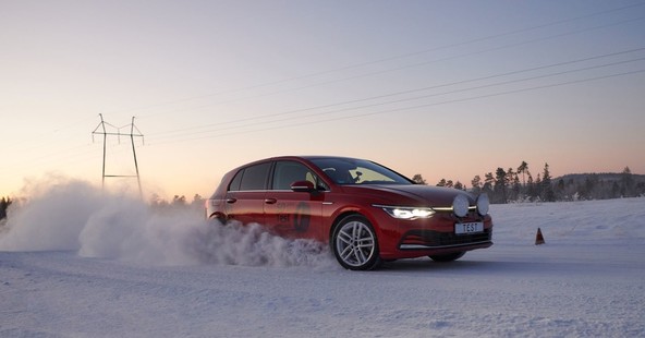 ADAC Winterreifentest 2023: Zmaga štirih uveljavljenih proizvajalcev pnevmatik