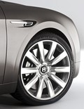 Bentley flying spur  Four Light : Nova generacija britanskega razkošja