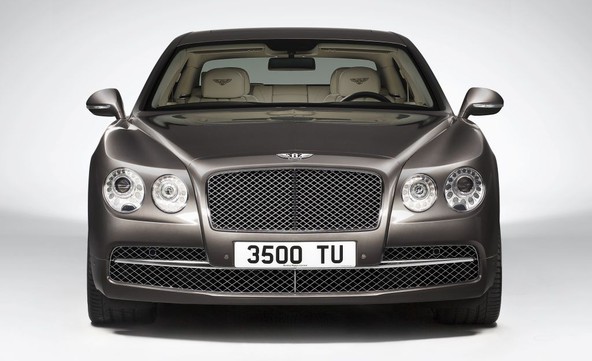 Bentley flying spur 'Four Light': Nova generacija britanskega razkošja