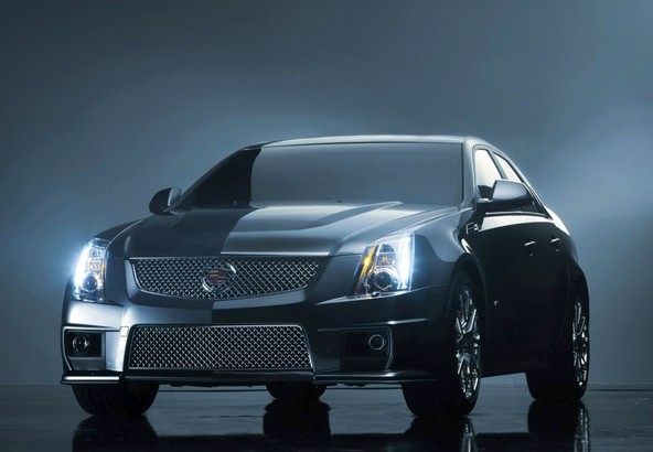 Cadillac CTS-V sport sedan: Vstop v novo modelno leto