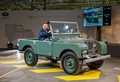 Rover land rover / Land Rover defender: Zgodbe o legendarnem terenskem vozilu še ni konec