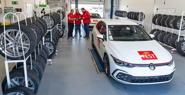 ACE-Sommerreifentest: Mokra vozna površina pokaže razlike