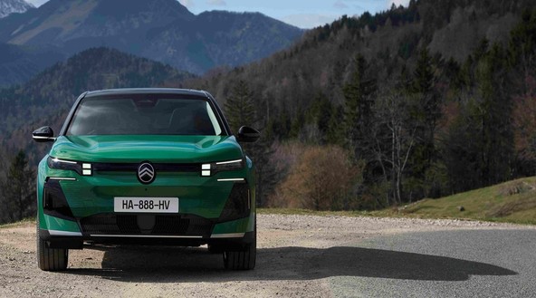 NOVI C5 AIRCROSS : Citroën je predstavil drugo generacijo modela C5 Aircross