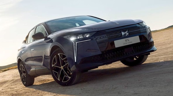 DS AUTOMOBILES IN DUH JULESA VERNA : KO VSAKO POTOVANJE POSTANE IZJEMNO