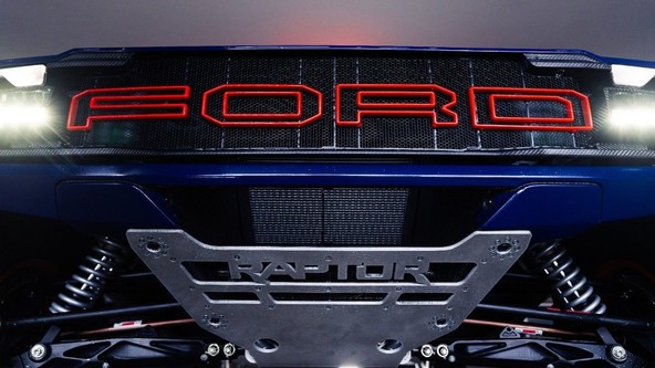 FORD RAPTOR T1+: PRIPRAVLJEN NA TERENSKE DIRKAŠKE PREIZKUŠNJE