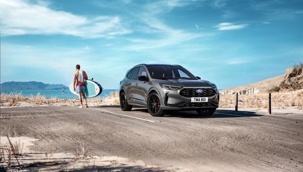 ST-LINE X Black paket: Ford predstavlja ekskluzivni črni paket za Kugo