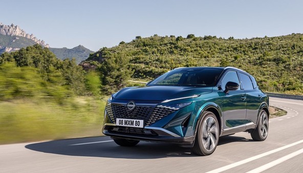 Nissan Qashqai z novo tehnologijo e-POWER : Neodvisni test nemške potrošniške organizacije potrjuje izjemen prihranek pri porabi goriva v realnih voznih razmerah