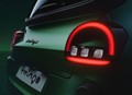 RENAULT TWINGO E-TECH ELECTRIC: OGREVANJE PRED RAZKRITJEM, KI BO 6. NOVEMBRA 2025