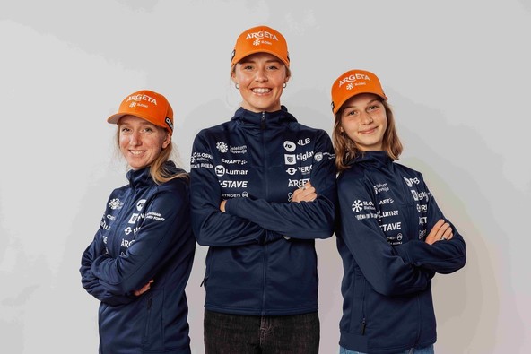 CITROËN IN AVTOHIŠA KRANJ : CITROËN ZANESLJIV MOBILNI PARTNER SLOVENSKEGA BIATLONA IN TEKA NA SMUČEH