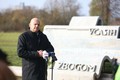 SPOMINJAJMO SE, POMAGAJMO, UKREPAJMO: Poklon ob spomeniku žrtvam prometnih nesreč