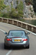 mednarodna predstavitev: Jaguar XKR