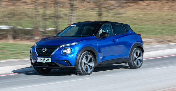 Nissan juke 1.6 143 HEV tekna: Uglajen in zmerno varčen