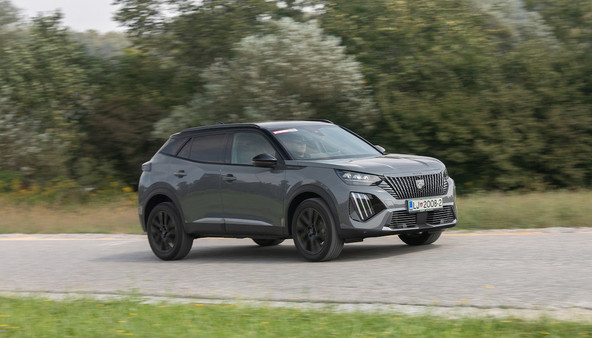 Peugeot 2008 1.2 puretech GT: Upravičeno samozavesten?