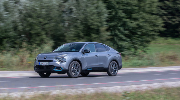 Citroën ë-C4 X shine: Elektrika za vse