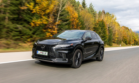 Lexus RX 500h F sport: Umami