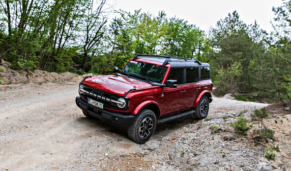 Ford bronco 2.7 ecoboost V6 4x4 outer banks: (Ne)ukrotljivi žrebec