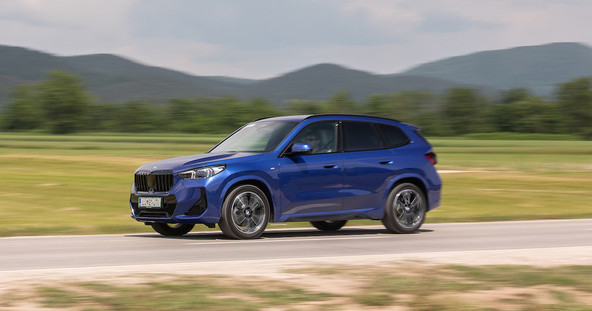 BMW X1 xDrive 23d: Športno-funkcionalni značaj