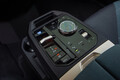 BMW iX xDrive60: Moč udobja