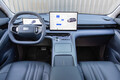 Geely EX5 max: Generična klasika