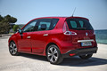 Renault scenic dCi 110 EDC bose: Glasbena skrinjica