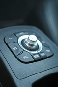Renault scenic dCi 110 EDC bose: Glasbena skrinjica