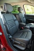 Renault scenic dCi 110 EDC bose: Glasbena skrinjica