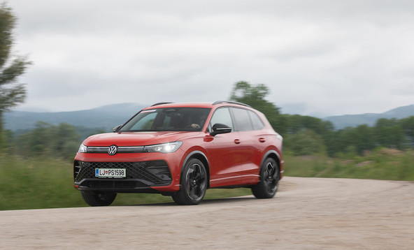 Volkswagen tiguan 2.0 TDI DSG 4M R-line: Če je dobro, izboljšaj