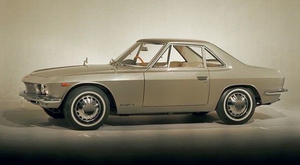 Nissan silvia (CSP311): 60 let 'daljnovzhodne fulvie'
