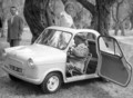 Piaggio vespa 400: Piaggiov vstop v svet avtomobilizma