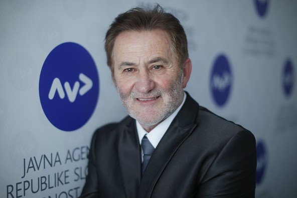 Zvezdne steze : Jože Hribar